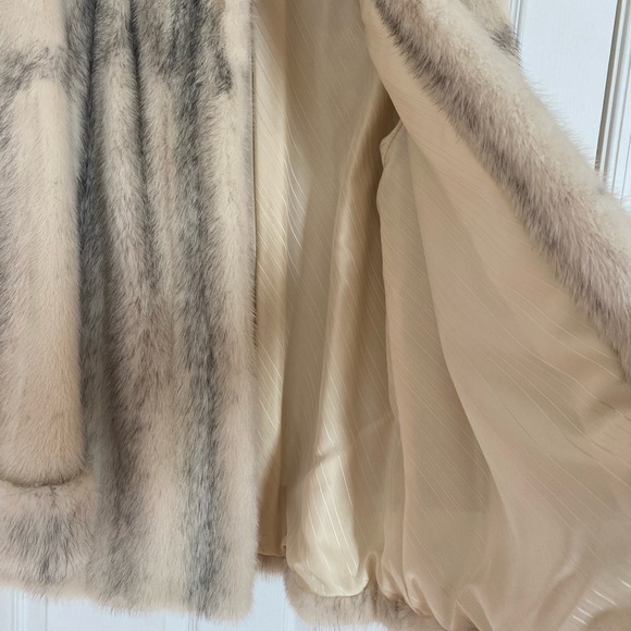 Mink Jacket size small - Picture 6 of 8
